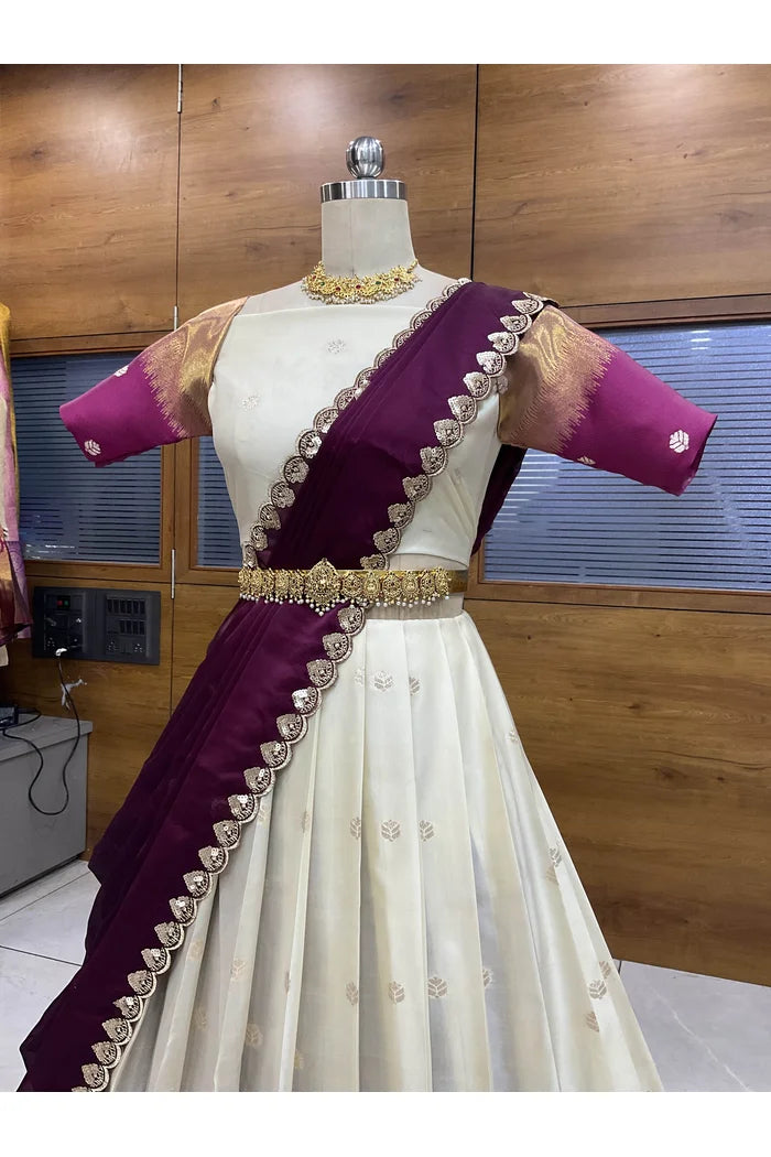 దక్షిణ భారత పండుగ సాంప్రదాయ హాఫ్ చీర (MYR)