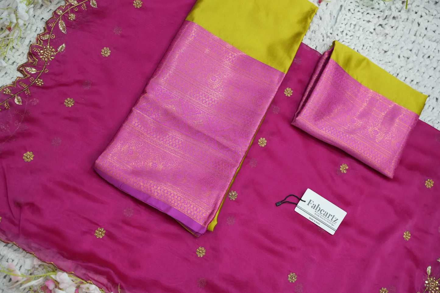 ButtiRango/Aroli South Indian Festival Traditional Half Saree with Blouse & Embroidered Dupatta