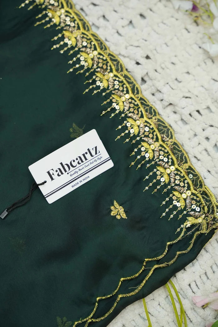 దక్షిణ భారత పండుగ సాంప్రదాయ హాఫ్ చీర (ఛవి)