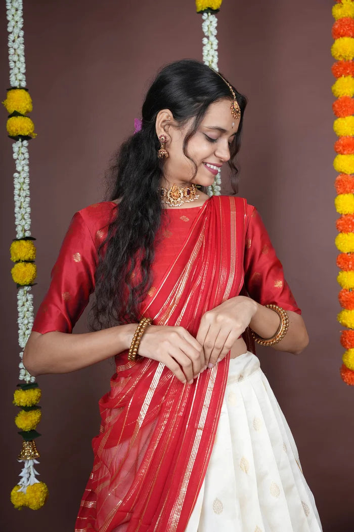 దక్షిణ భారత పండుగ సాంప్రదాయ హాఫ్ చీర (MYR)