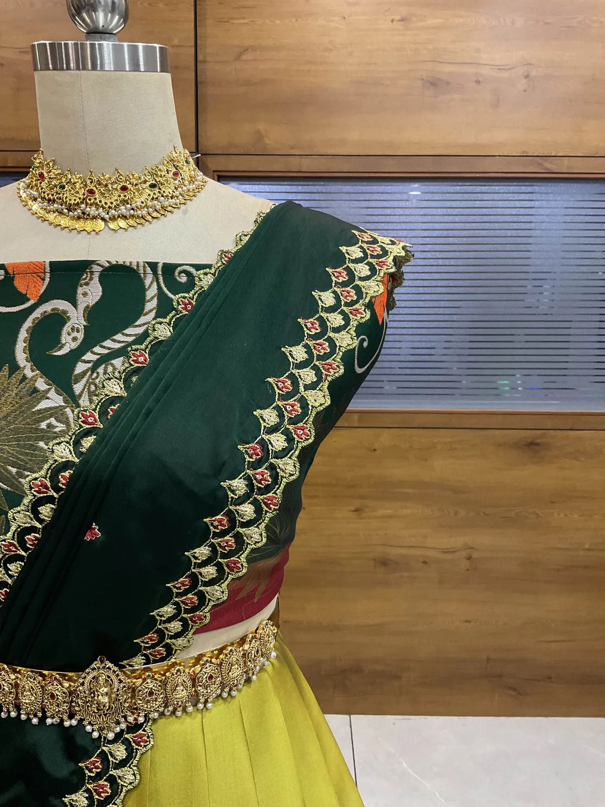(HansRango) South Indian Festival Traditional Half Saree with Embroidered Blouse & Dupatta