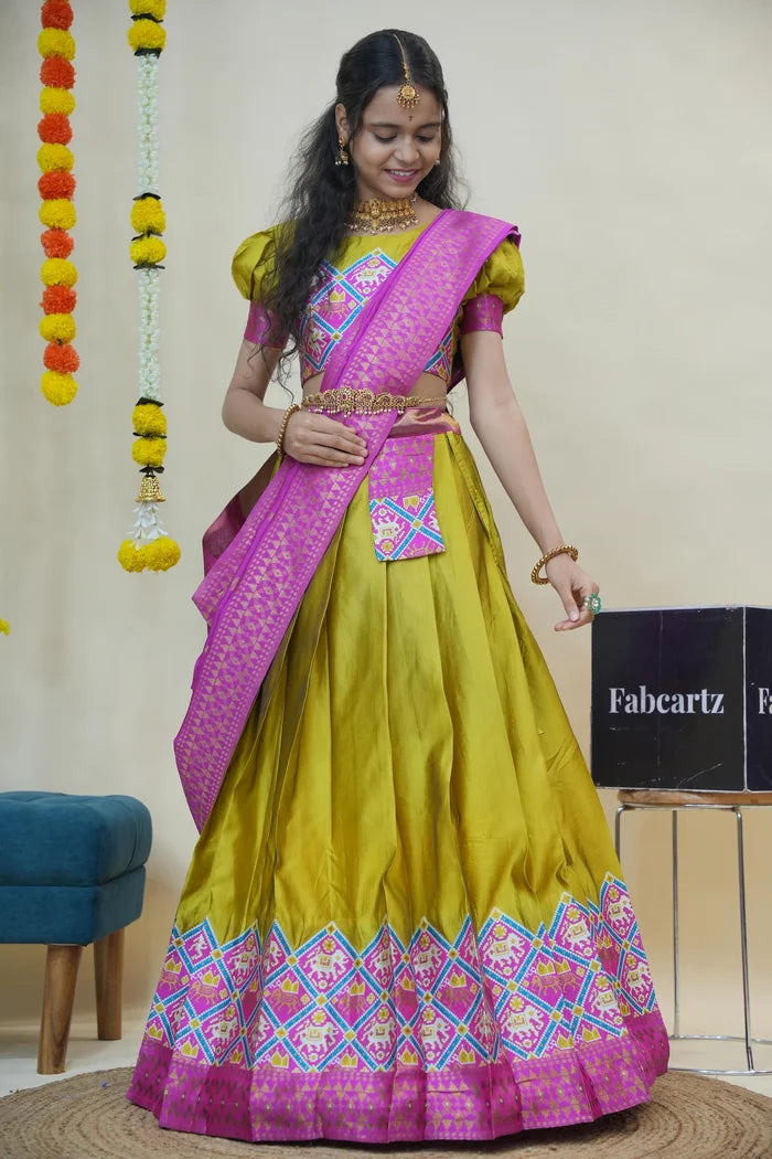 South Indian Festival Traditional Half Saree (GajjaPattu)