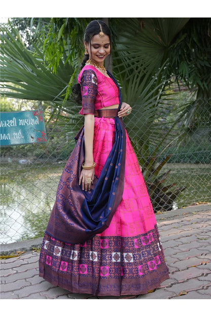 దక్షిణ భారత పండుగ సాంప్రదాయ హాఫ్ చీర (మల్టీబాక్స్) 