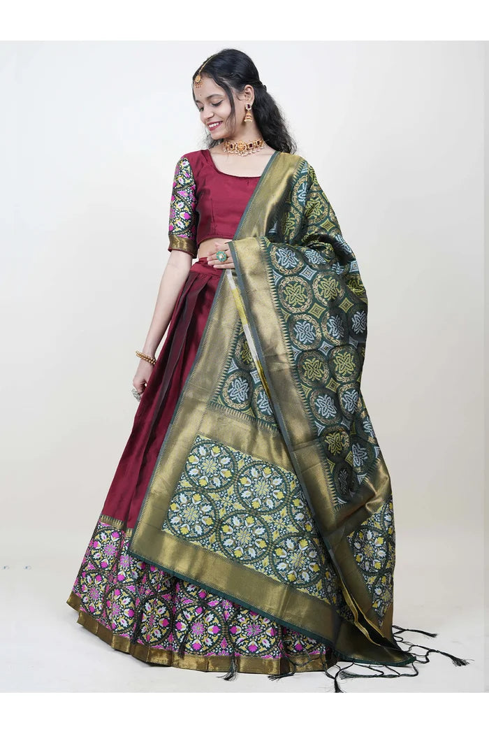 South Indian Festival Traditional Half Saree (GolGolPAttu)