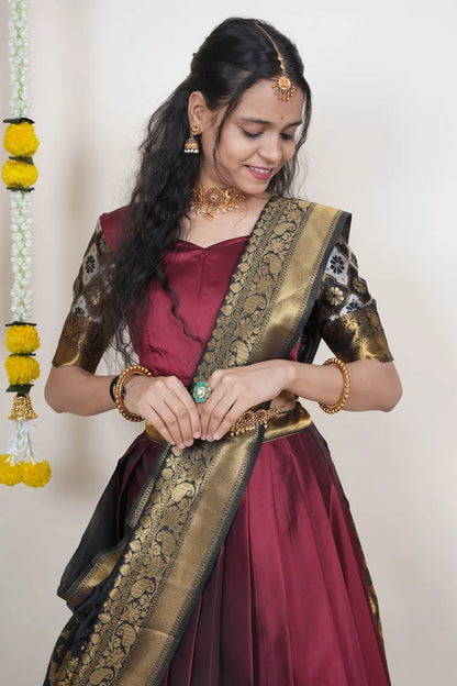 దక్షిణ భారత పండుగ సాంప్రదాయ హాఫ్ చీర (దిల్‌వాలే) 