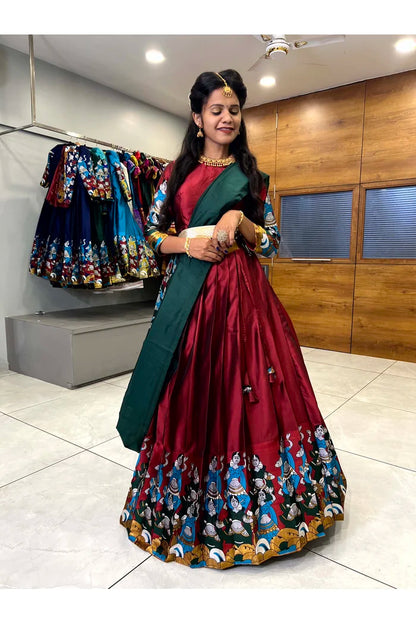 దక్షిణ భారత పండుగ సాంప్రదాయ హాఫ్ చీర(ధంగ్లీ)