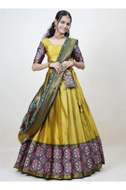 South Indian Festival Traditional Half Saree (GolGolPAttu)