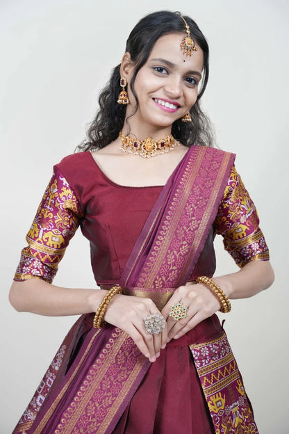 దక్షిణ భారత పండుగ సాంప్రదాయ హాఫ్ చీర (జగ్వి) 