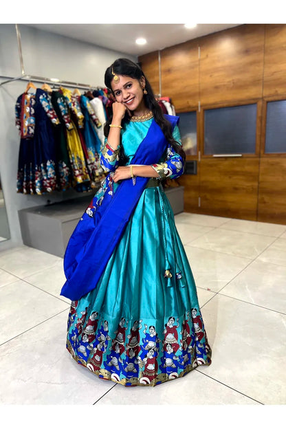 దక్షిణ భారత పండుగ సాంప్రదాయ హాఫ్ చీర(ధంగ్లీ)
