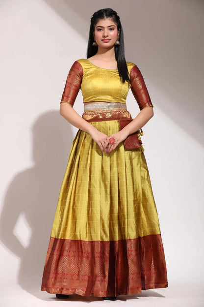 South Indian Festival Traditional Half Saree (Saraswati)