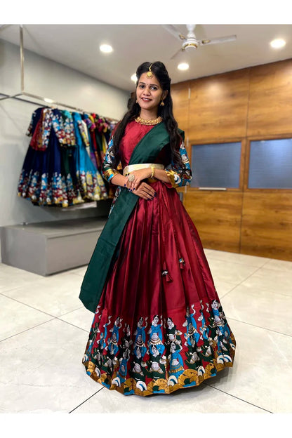 దక్షిణ భారత పండుగ సాంప్రదాయ హాఫ్ చీర(ధంగ్లీ)