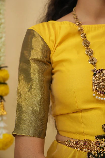 దక్షిణ భారత పండుగ సాంప్రదాయ హాఫ్ చీర (ఛవి) 