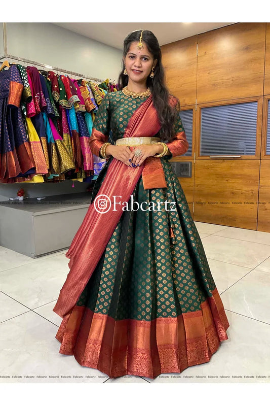 దక్షిణ భారత పండుగ సాంప్రదాయ హాఫ్ చీర (ఛవి) 