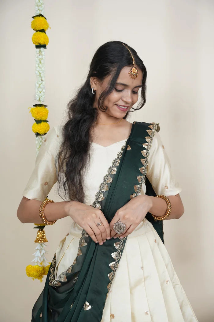 దక్షిణ భారత పండుగ సాంప్రదాయ హాఫ్ చీర (ఛవి) 