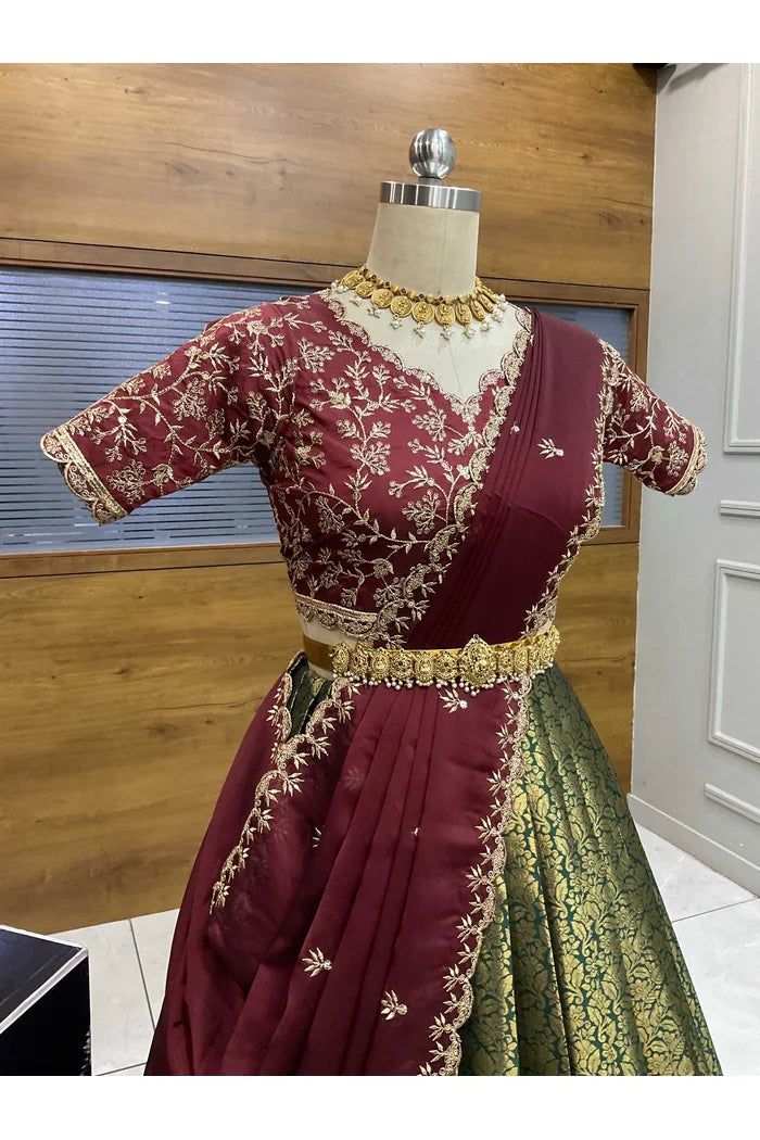 దక్షిణ భారత పండుగ సాంప్రదాయ హాఫ్ చీర (ఛవి) 