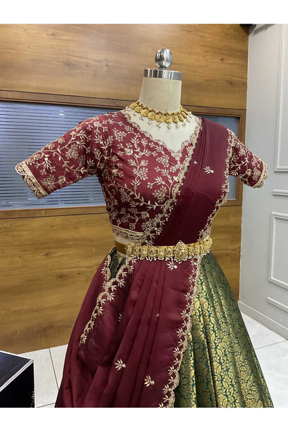 దక్షిణ భారత పండుగ సాంప్రదాయ హాఫ్ చీర (ఛవి) 