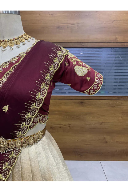 దక్షిణ భారత పండుగ సాంప్రదాయ హాఫ్ చీర (ఛవి) 