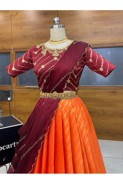 దక్షిణ భారత పండుగ సాంప్రదాయ హాఫ్ చీర (ఛవి) 
