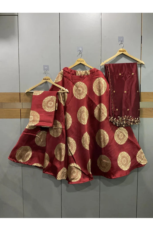 Gola CLEARANCE SALE Beautiful Banarasi Jacquard Lehenga choli with Rangoli Dupatta for Women