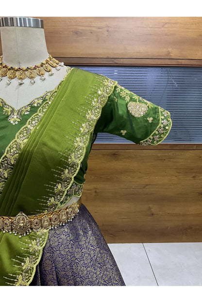 దక్షిణ భారత పండుగ సాంప్రదాయ హాఫ్ చీర (ఛవి) 