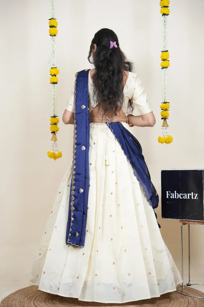 దక్షిణ భారత పండుగ సాంప్రదాయ హాఫ్ చీర (ఛవి) 