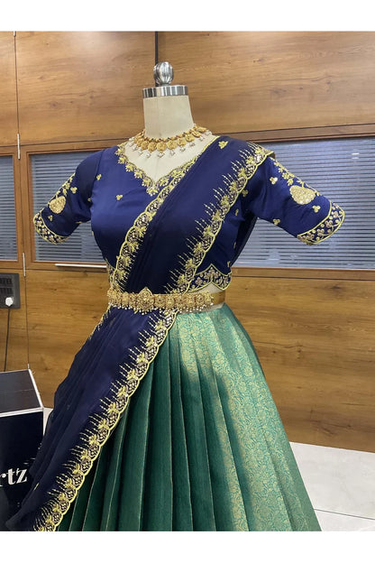 దక్షిణ భారత పండుగ సాంప్రదాయ హాఫ్ చీర (ఛవి) 