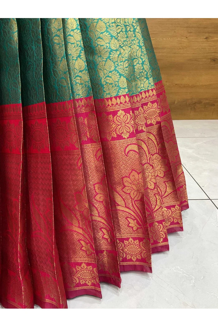 దక్షిణ భారత పండుగ సాంప్రదాయ హాఫ్ చీర (ఛవి) 