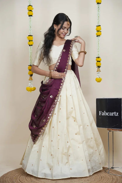 దక్షిణ భారత పండుగ సాంప్రదాయ హాఫ్ చీర (ఛవి) 