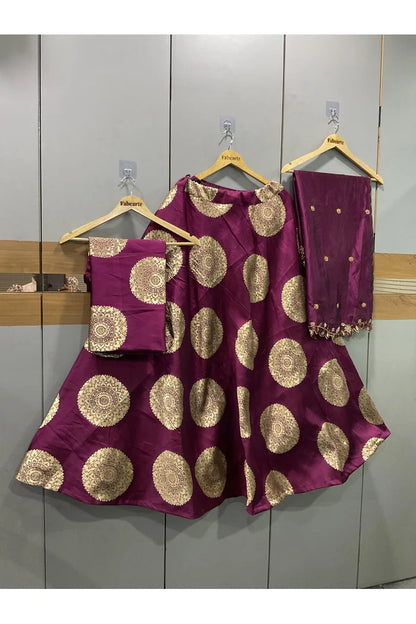 Gola CLEARANCE SALE Beautiful Banarasi Jacquard Lehenga choli with Rangoli Dupatta for Women