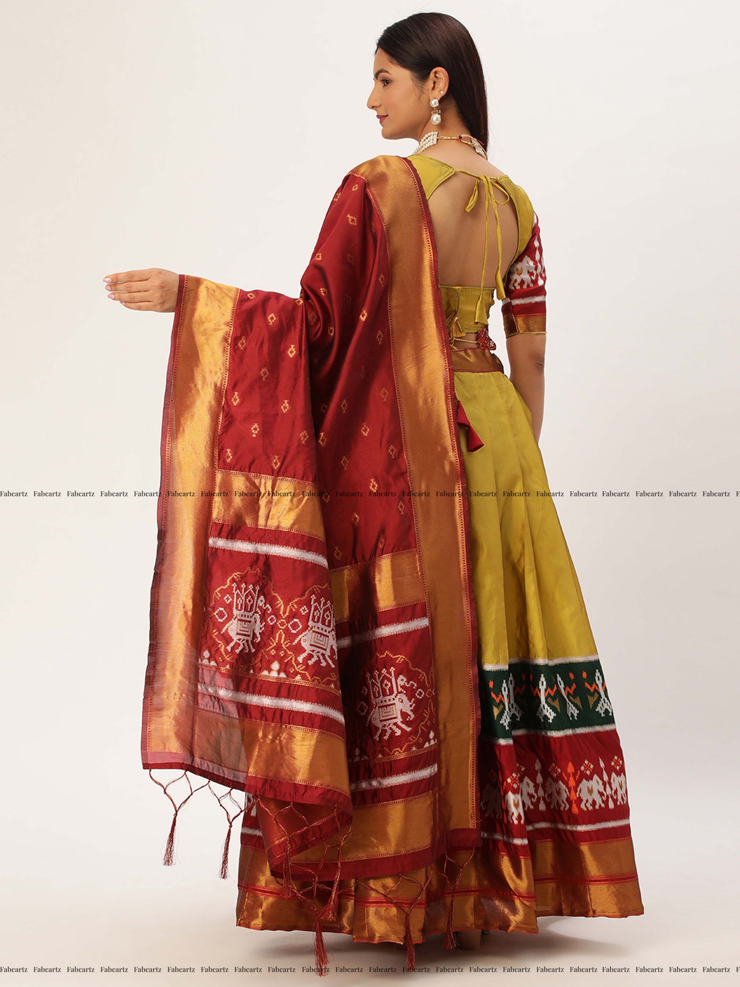 🌟 Enchanting South Indian Wedding Traditional Half Saree : Embrace the Splendor! 💍💃