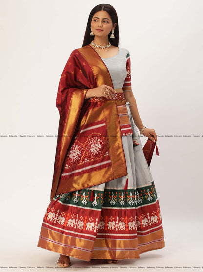 🌟 Enchanting South Indian Wedding Traditional Half Saree : Embrace the Splendor! 💍💃