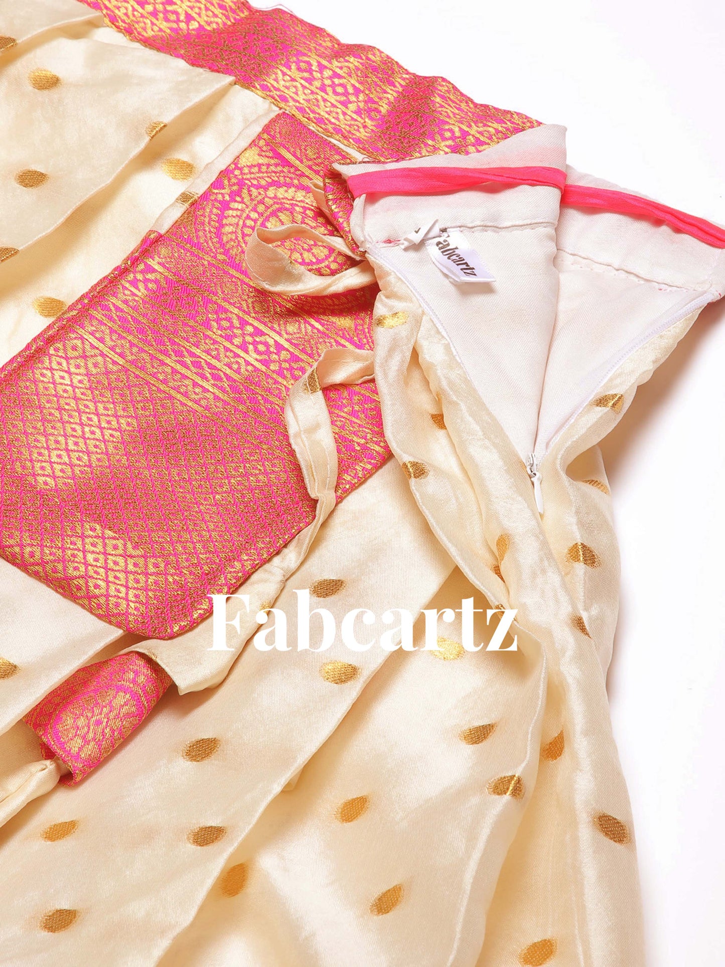 South Indian Festival Traditional Half Saree (Aarjoo)