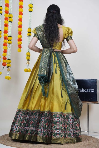 South Indian Festival Traditional Half Saree (ArrowPattu)
