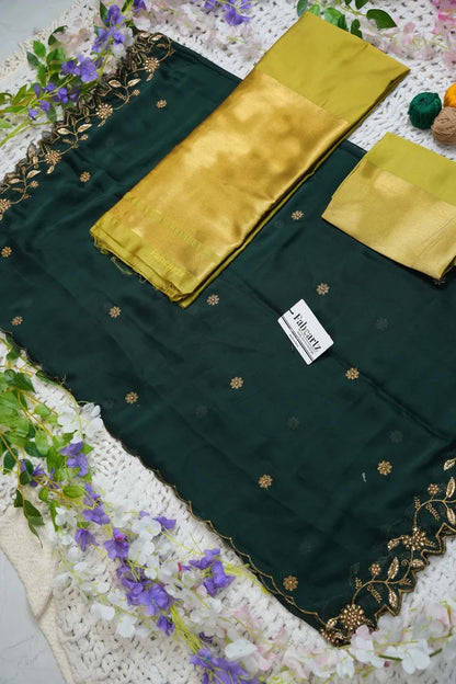 దక్షిణ భారత పండుగ సాంప్రదాయ హాఫ్ చీర (ఛవి) 