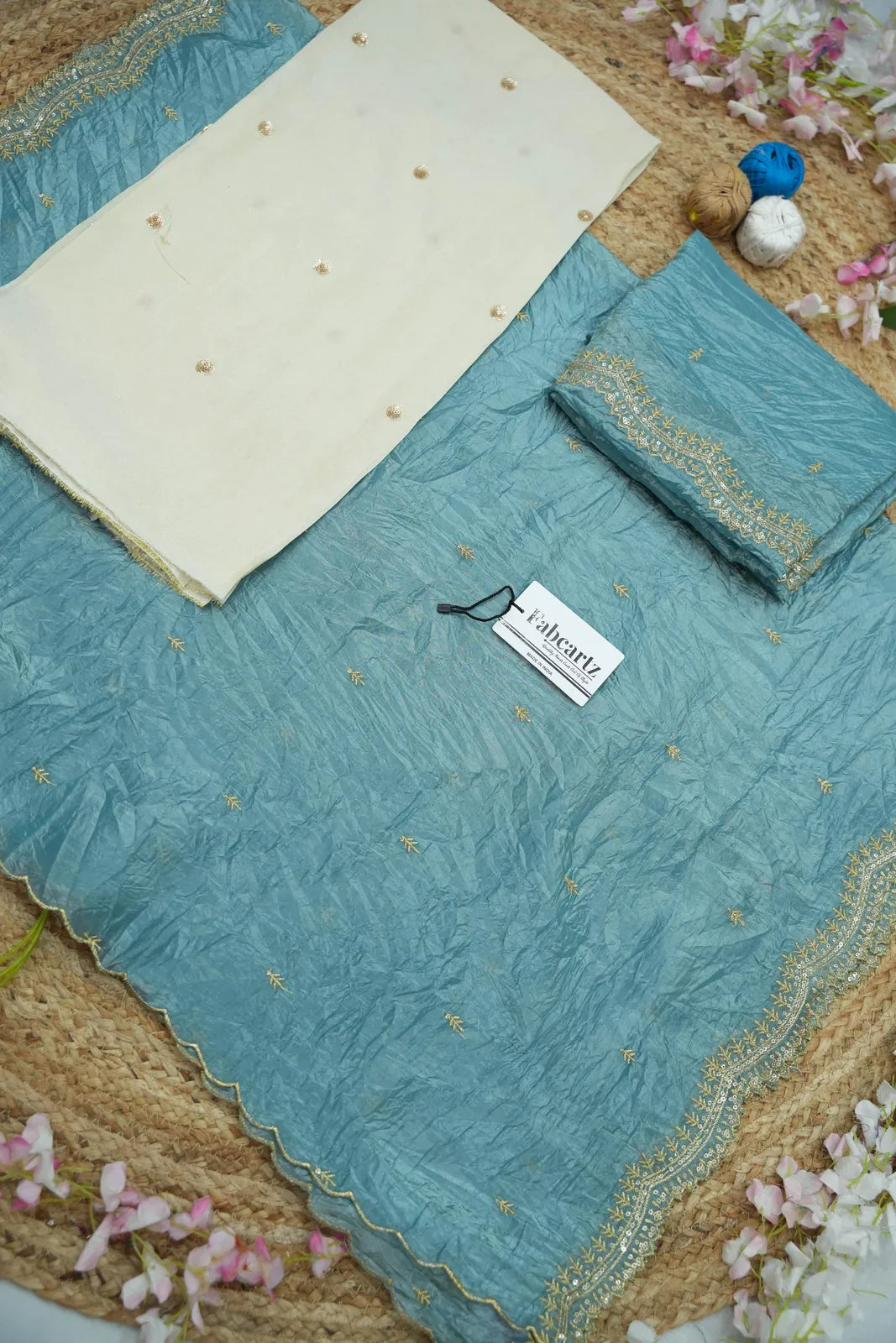 దక్షిణ భారత పండుగ సాంప్రదాయ హాఫ్ చీర (ఛవి) 