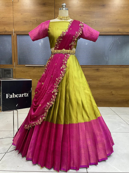 ButtiRango/Aroli South Indian Festival Traditional Half Saree with Blouse & Embroidered Dupatta