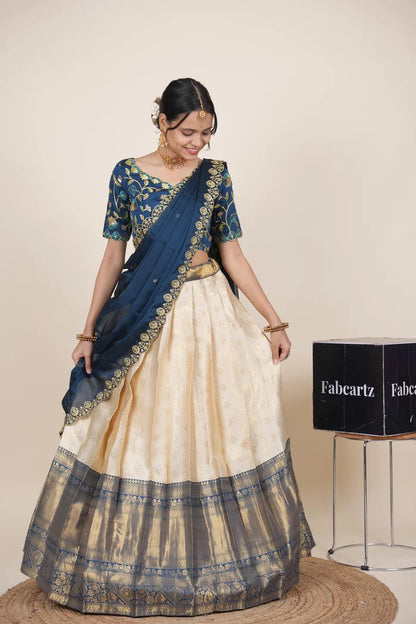 దక్షిణ భారత పండుగ సాంప్రదాయ హాఫ్ చీర (ఛవి) 