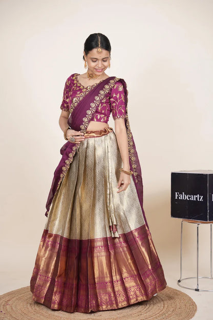 దక్షిణ భారత పండుగ సాంప్రదాయ హాఫ్ చీర (ఛవి) 