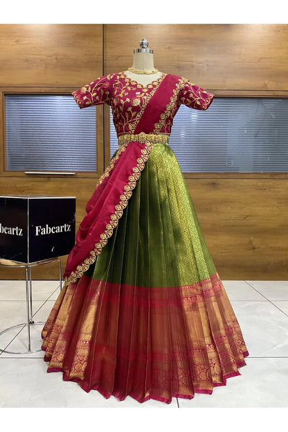 దక్షిణ భారత పండుగ సాంప్రదాయ హాఫ్ చీర (ఛవి) 