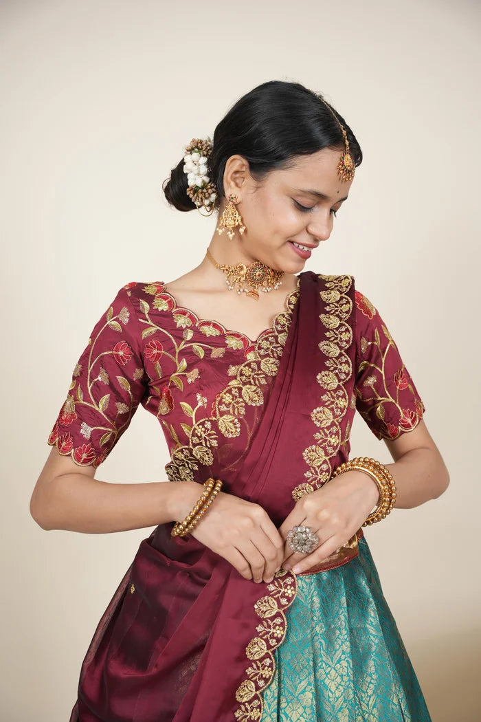 దక్షిణ భారత పండుగ సాంప్రదాయ హాఫ్ చీర (ఛవి) 