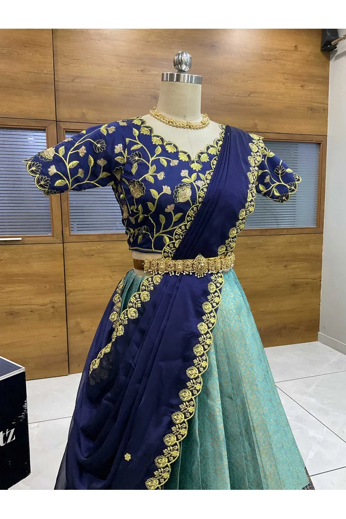 దక్షిణ భారత పండుగ సాంప్రదాయ హాఫ్ చీర (ఛవి) 