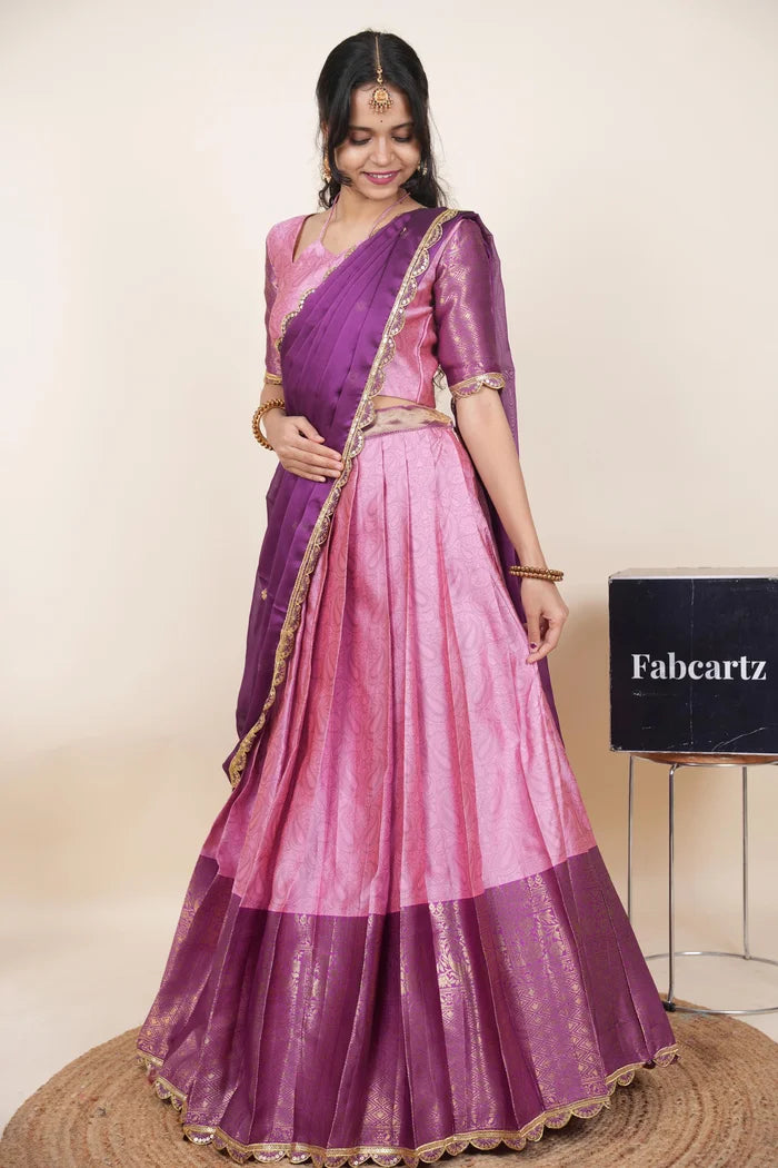 దక్షిణ భారత పండుగ సాంప్రదాయ హాఫ్ చీర (ఛవి) 