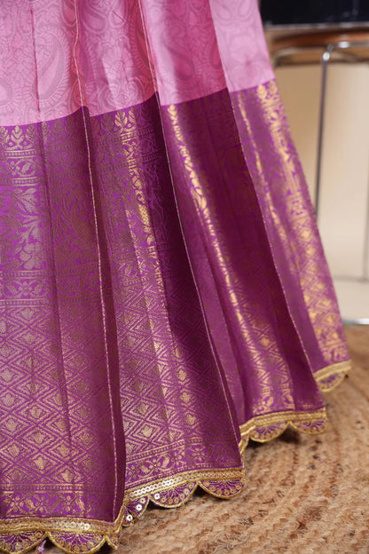 దక్షిణ భారత పండుగ సాంప్రదాయ హాఫ్ చీర (ఛవి) 