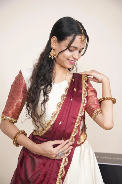 దక్షిణ భారత పండుగ సాంప్రదాయ హాఫ్ చీర (ఛవి) 