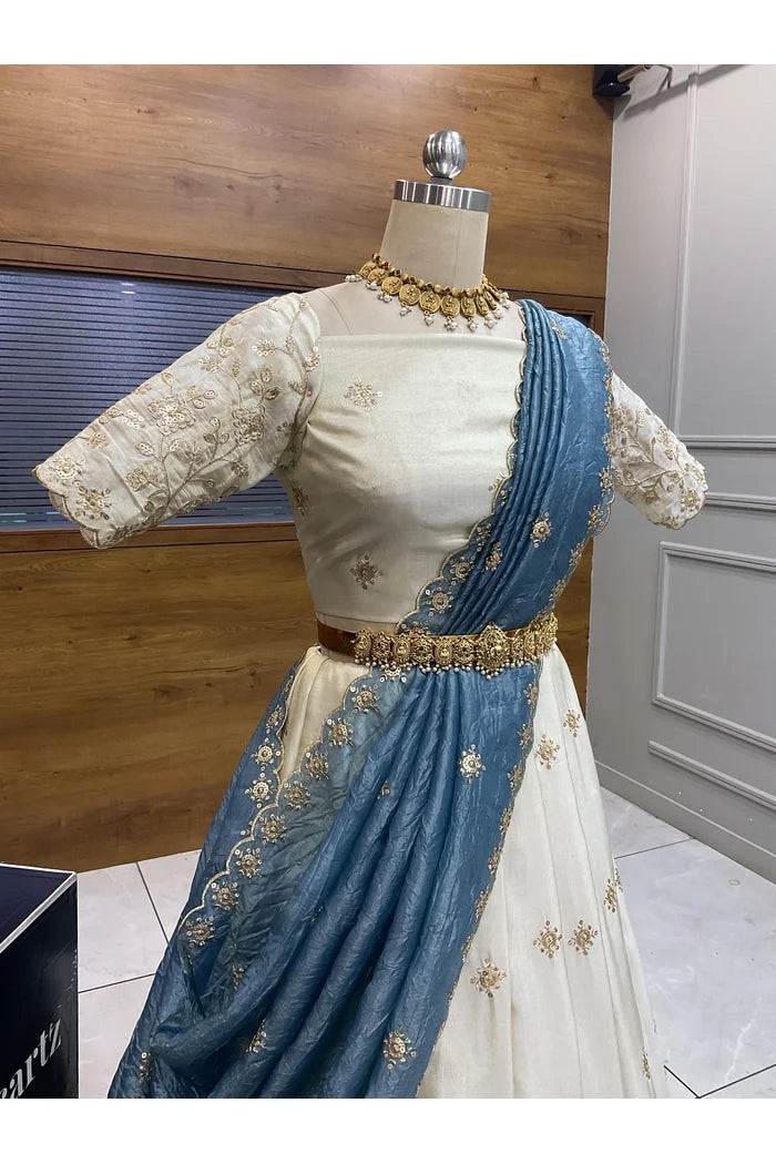 దక్షిణ భారత పండుగ సాంప్రదాయ హాఫ్ చీర (ఛవి) 