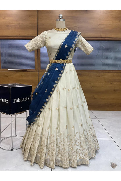 దక్షిణ భారత పండుగ సాంప్రదాయ హాఫ్ చీర (ఛవి) 