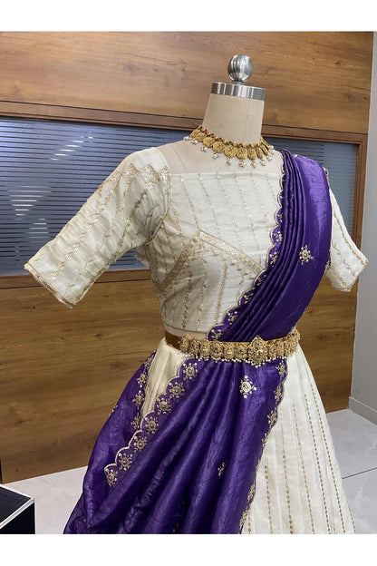 దక్షిణ భారత పండుగ సాంప్రదాయ హాఫ్ చీర (ఛవి) 