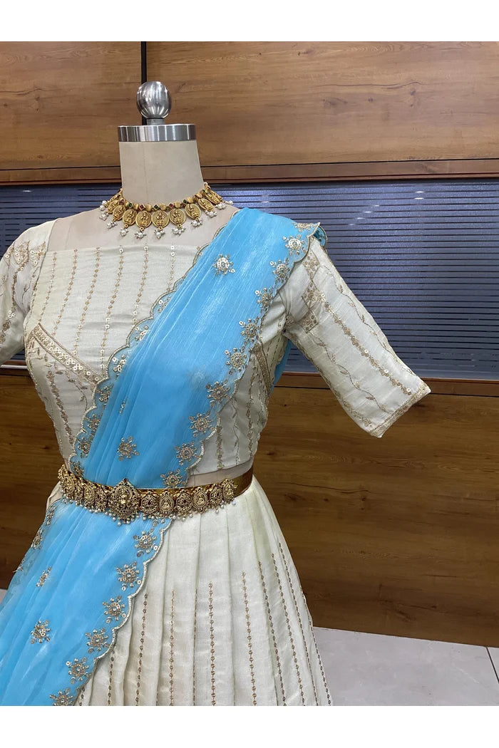 దక్షిణ భారత పండుగ సాంప్రదాయ హాఫ్ చీర (ఛవి) 