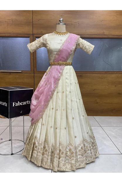 DekiSuki South Indian Festival Traditional Lehenga Choli