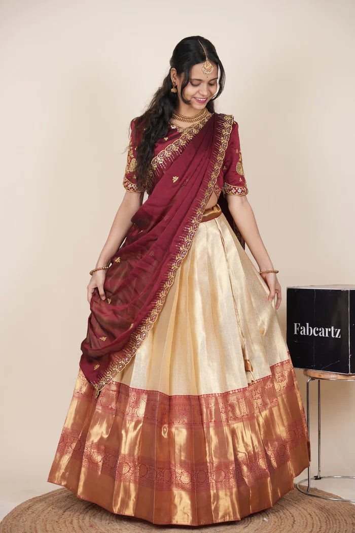 దక్షిణ భారత పండుగ సాంప్రదాయ హాఫ్ చీర (ఛవి) 